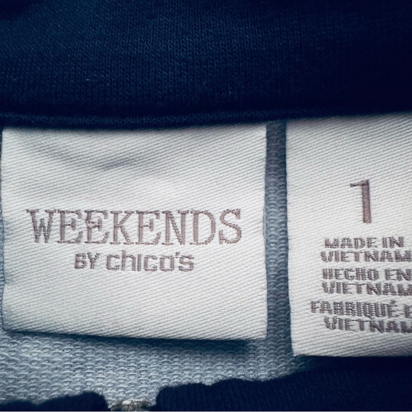 Chico's Weekends blue black white full front zip activewear jacket size 10
b69 - Picture 2 of 5